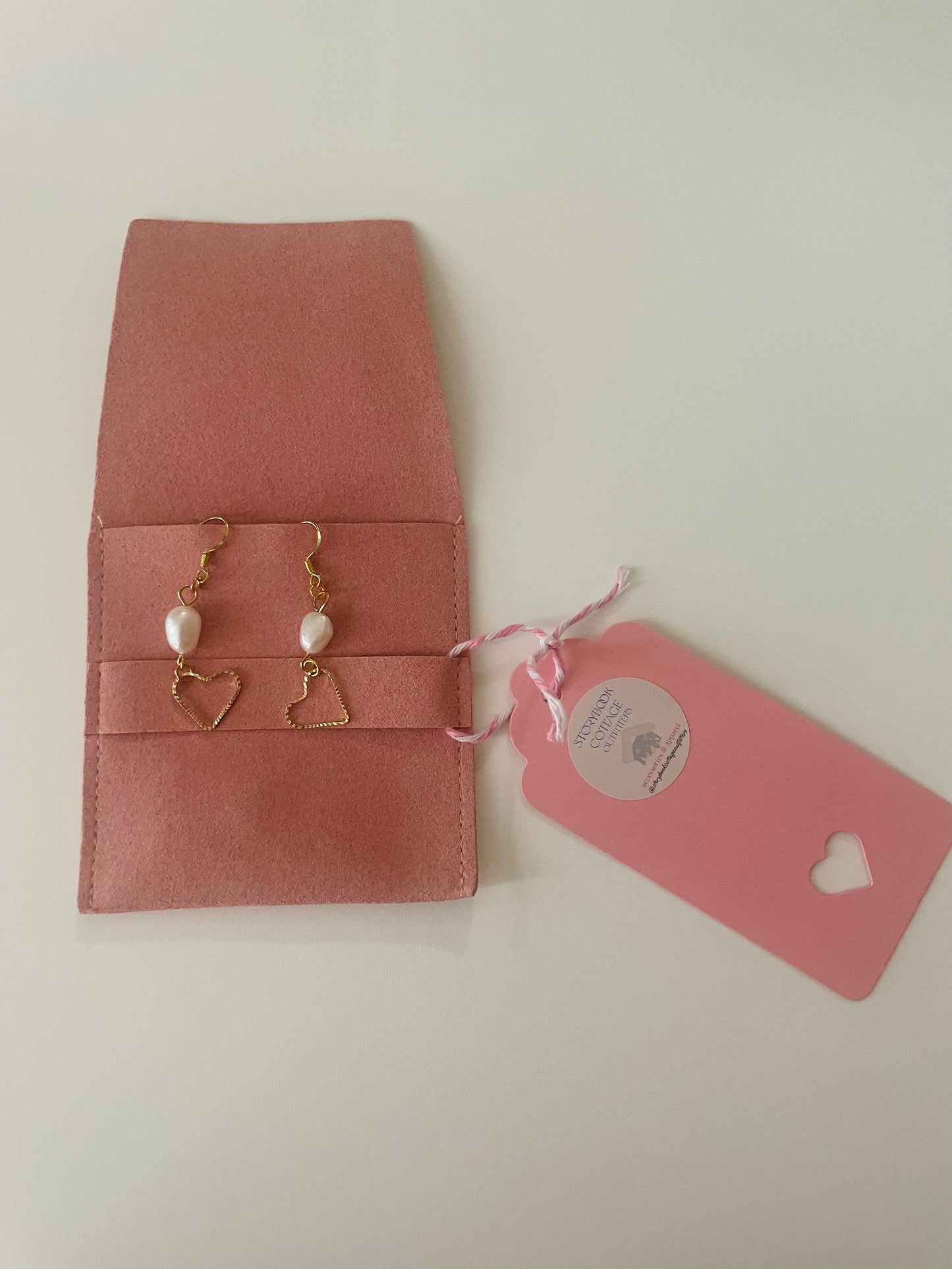 7). Cottage Collection: Freshwater Pearl Gold Heart Earrings.